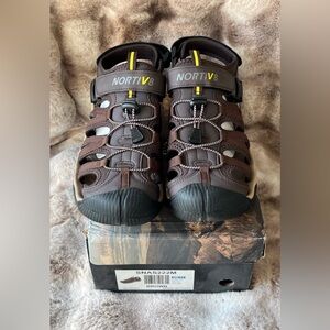 Men's NORTIV8 Sandals Athletic Sports Trail Hiking Walking Shoes Size 11